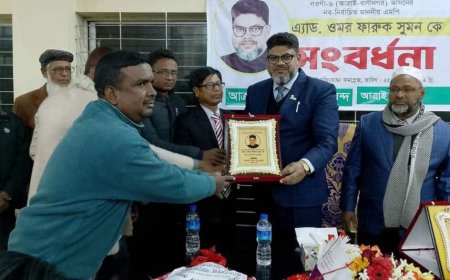 আত্রাইয়ে এ্যাড.ওমর ফারুক সুমন এমপি'কে সাংবাদিকের সংবর্ধনা