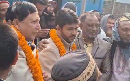 সদরপুরে এমপি নিক্সন চৌধুরীর ইটের সোলিং-এ উন্নীত করণে কাঁচা মাটির রাস্তা পরিদর্শন