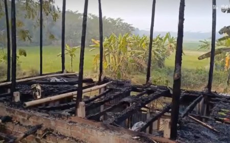 ভাঙ্গায়  অগ্নিকান্ডে    বসত ঘর ভস্মীভূতঃ ক্ষয়ক্ষতি র পরিমান আনুমানিক  ৩০ লক্ষ টাকা