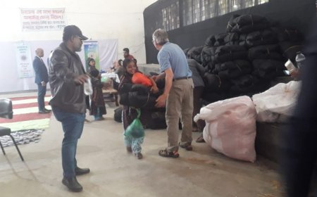 ফরিদপুরে রোটারী ক্লাবের উদ্যোগে শিশুদের মাঝে স্লিপিং কিট বিতরণ 