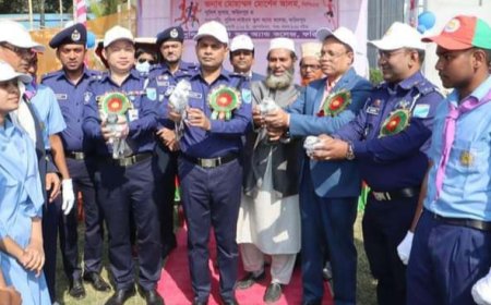 পুলিশ লাইন্স স্কুল এন্ড কলেজে বার্ষিক ক্রীড়া প্রতিযোগিতা ও পুরস্কার বিতরণী অনুষ্ঠিত 