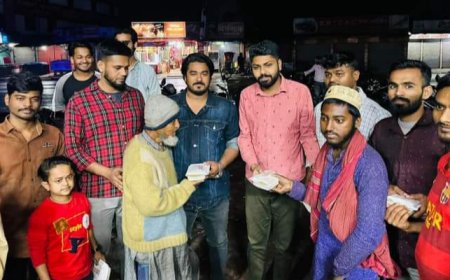 ফরিদপুর জেলা ছাত্রলীগের উদ্যোগে সেহরি বিতরণ কর্মসূচি অনুষ্ঠিত