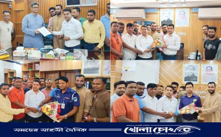 কুমারখালী প্রেসক্লাবের পক্ষ থেকে ফুলেল শুভেচ্ছা বিনিময় 