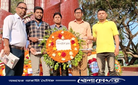 ব্রাহ্মণবাড়িয়া রিপোর্টার্স ক্লাবের উদ্যোগে স্মৃতিসৌধে পুস্পস্তবক অর্পণ