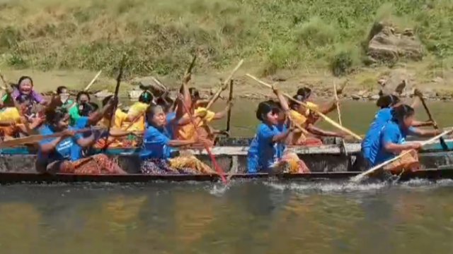 থানচিতে নৌকা ব্যাইচ প্রতিযোগিতার মাধ্যমে আন্তর্জাতিক নারী দিবসের শুভসুচনা