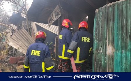 ব্রাহ্মণবাড়িয়ায় পূর্ব বিরোধের জেরে দুই গোষ্ঠির মধ্যে সংঘর্ষ, অগ্নিসংযোগ ও লুটপাট ,আটকঃ ৪