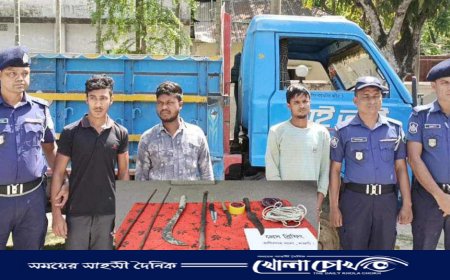 রানীনগরে ডাকাতির প্রস্ততিকালে অস্ত্রসহ আটক-৪