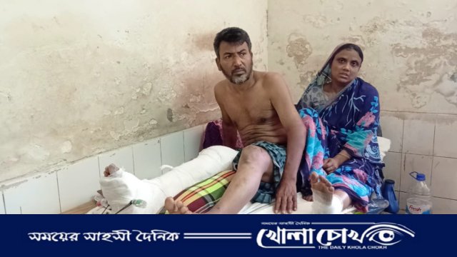 ওয়াকফ সম্পত্তি নিয়ে ভাইদের বিরোধ,যুব উন্নয়ন কর্মকর্তাকে গাছের সাথে বেধে নির্যাতন