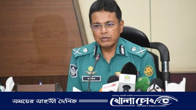 রাস্তায় কোন ফিটনেস বিহীন গাড়ি চলতে দেওয়া হবে না --ডিএমপি কমিশনার