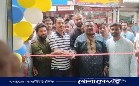 বোয়ালমারীতে ওয়েসিস বেকারী এন্ড পেস্ট্রি শপের শাখার উদ্বোধন 