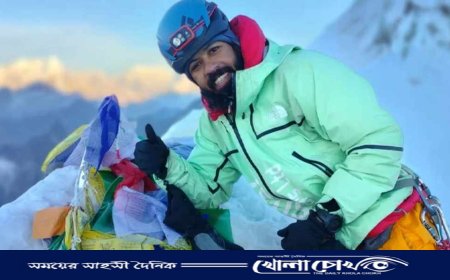 চট্টগ্রামের বাবর আলী এভারেস্টের চূড়ায়