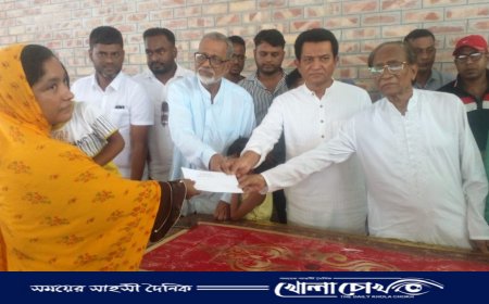 ফরিদপুরে সাংসদ এ.কে.আজাদের ঐচ্ছিক অনুদান বিতরণ 