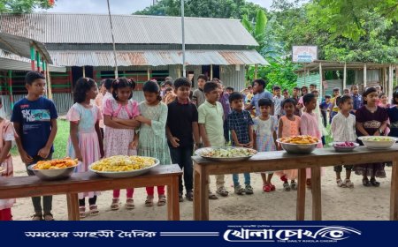 কানাইপুরে বর্ণমালা স্কুলে ফল উৎসব অনুষ্ঠিত