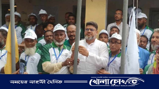 আত্রাইয়ে পুনর্মিলনী অনুষ্ঠানে স্কুলজীবনের মজার স্মৃতিতে প্রাক্তন শিক্ষার্থীরা