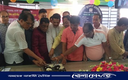 ফরিদপুরে পালিত হচ্ছে বাজুসের ৫৯তম প্রতিষ্ঠা বার্ষিকী 
