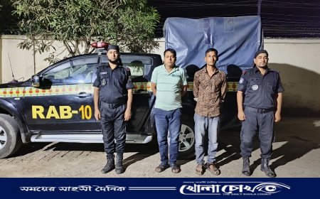 ২শো বোতল ফেনসিডিলসহ ২ জন মাদক ব্যবসায়ীকে গ্রেফতার করেছে র‍্যাব-১০, সিপিসি-৩