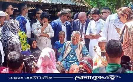রংপুরে আবু সাঈদের বাড়িতে প্রধান উপদেষ্টা ড. মুহাম্মদ ইউনূস
