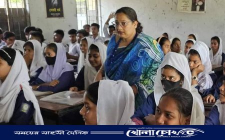 প্রধান শিক্ষকের প্রচেষ্টায় বদলে গেলো স্কুল