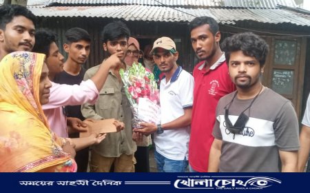 আহত রাকিবুল হাসানের পাশে দাঁড়ালো ‌বৈষম্য বিরোধী ছাত্র ‌আন্দোলনের শিক্ষার্থীরা ‌