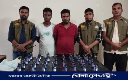 লালমনিরহাটে ফেন্সিডিল ও মোটরসাইকেলসহ দুইজন গ্রেফতার