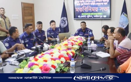 জেলা পুলিশের উদ্যোগে ফরিদপুর পূজা উদযাপন কমিটির নেতৃবৃন্দের সঙ্গে মতবিনিময় সভা অনুষ্ঠিত