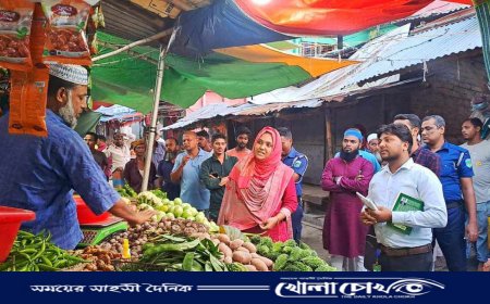 আত্রাইয়ে পলিথিন ব্যবহার বন্ধে অভিযান