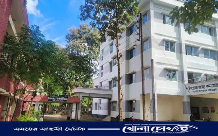 থানচি স্বাস্থ্য কমপ্লেক্সঃ চিকিৎসকহীন ১০ দিন