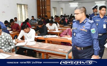 নওগাঁয় ১২০ টাকায় পুলিশের চাকরি পেল ৭৬ জন