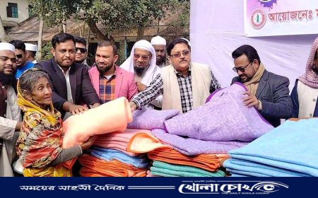 মাগুরা রিপোর্টার্স ইউনিটির পক্ষ থেকে দরিদ্র মানুষের মাঝে শীত বস্ত্র কম্বল বিতরণ