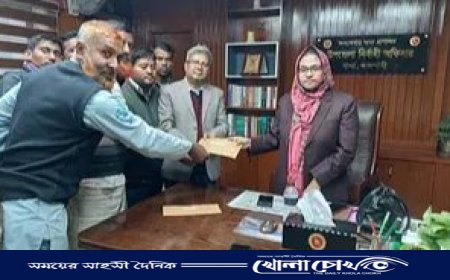 রাজশাহীতে পেঁয়াজ আমদানি বন্ধে কৃষকদের স্মারকলিপি 