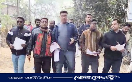 রাণীনগরে তারেক রহমানের ৩১দফা বাস্তবায়নে লিফলেট বিতরণ