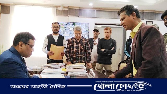 নোয়াখালী বিমানবন্দরের দাবিতে প্রধান উপদেষ্টাকে স্মারকলিপি