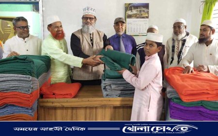 নাজিরপুরে শামীম সাঈদীর কম্বল বিতরণ