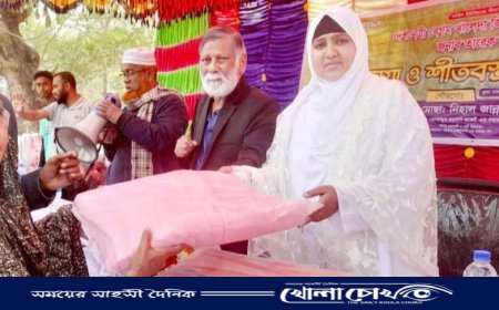 নওগাঁয় নারী উদ্যেক্তা নিহাল জান্নাতের কম্বল বিতরণ
