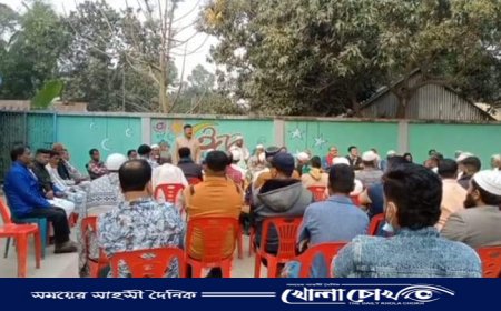 বাড়িতে যাতায়াত করার মূল রাস্তা বন্ধ করে দিল প্রভাবশালীরা