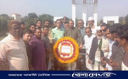 সালথায় শহীদ মিনারে বিএনপির শ্রদ্ধা নিবেদন 