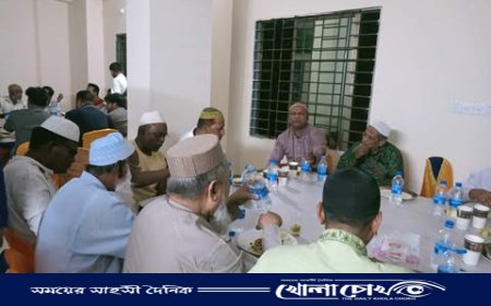 ফরিদপুরের সদরপুরে ন্যাশনাল হাসপাতালের উদ্যোগে ইফতার মাহফিল