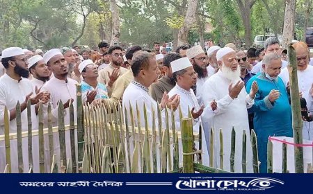 মাগুরায় ধর্ষণের শিকার নিহত শিশুর কবর জিয়ারত করলেন জামায়াত আমীর