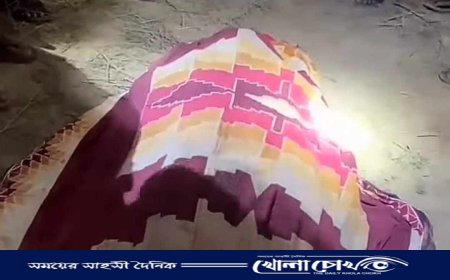 অবৈধ মাটির ট্রাকের চাপায় গৃহবধূর মর্মান্তিক মৃত্যু