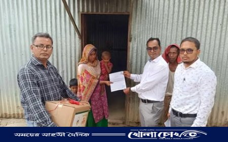 নিহত ঝালমুড়ি বিক্রেতা জসিম উদ্দিনের পরিবারের জন্য বিএনপির ঈদ উপহার