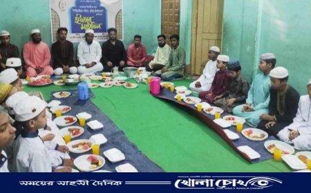 ইস্পাহানীয়ান পরিবার, কুবি’ এর উদ্যোগে মাদ্রাসার শিক্ষার্থীদের জন্য ইফতার ও দোয়া মাহফিল