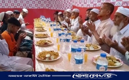 নয়াগাঁও সিএনজি স্ট্যান্ড এর উদ্যোগে ইফতার ও দোয়া মাহফিল