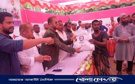 নাজিরপুরে তিন শতাধিক অসহায় পরিবারের মাঝে ঈদ উপহার বিতরণ