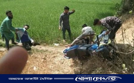নওগাঁয় বন্ধুদের সঙ্গে ঘুরতে গিয়ে মোটরসাইকেল দুর্ঘটনায় যুবকের মৃত্যু