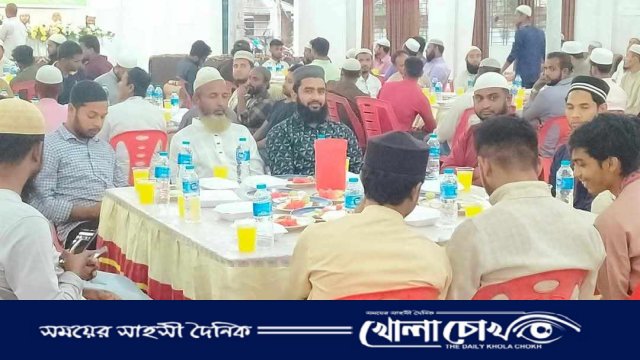 মাটিরাঙ্গায় বদরী কাফেলা'র (৩১৩) উদ্যোগে ইফতার মাহফিল সম্পন্ন