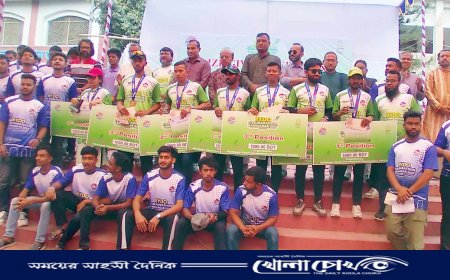 রাণীনগরে ম্যারাথন দৌড় ও পুরস্কার বিতরণ