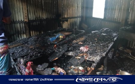 শ্রীনগরে বসত ঘরে আগুন, লক্ষ টাকার ক্ষয়ক্ষতি