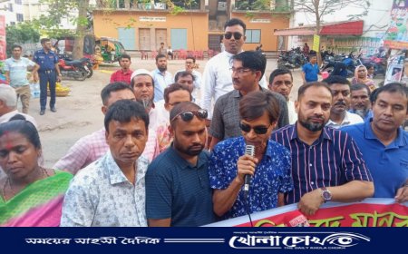 গাজায় গণহত্যার প্রতিবাদে ফরিদপুরে হিন্দু, বৌদ্ধ, খ্রিস্টান কল্যাণ ফ্রন্টের মানববন্ধন