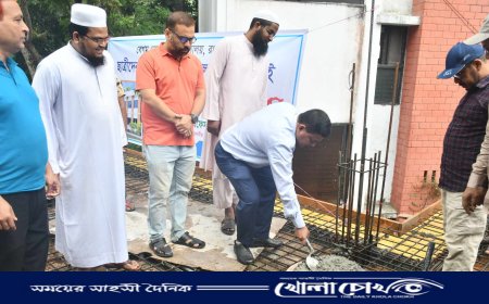 বেরোবিতে ছাত্রীদের কমনরুমের ১ম তলার ছাদ ঢালাই কাজের উদ্বোধন