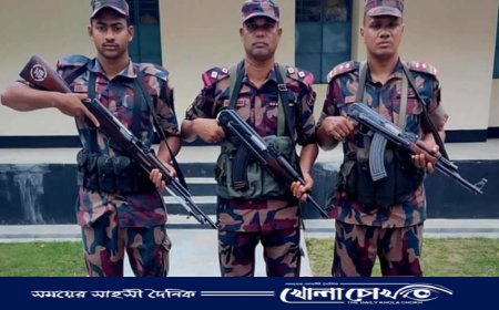 ধামইরহাটে বিজিবি’র অভিযানে ১৭০ বোতল ফেনসিডিল উদ্ধার